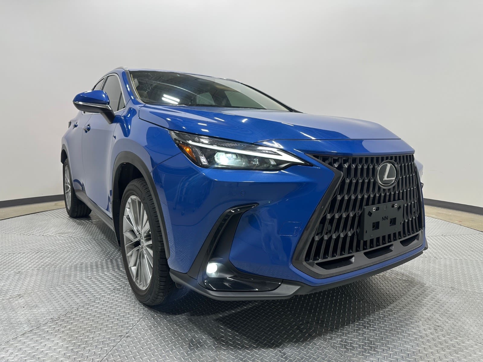  2022 Lexus NX Hybrid SUV / Crossover All-Wheel Drive Continuously Variable Transmission