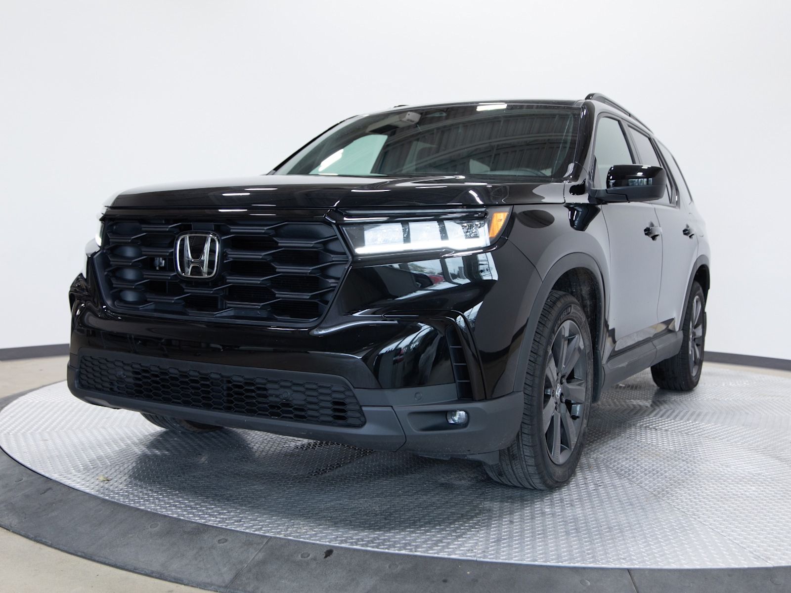  2025 Honda Pilot SUV / Crossover All-Wheel Drive Automatic