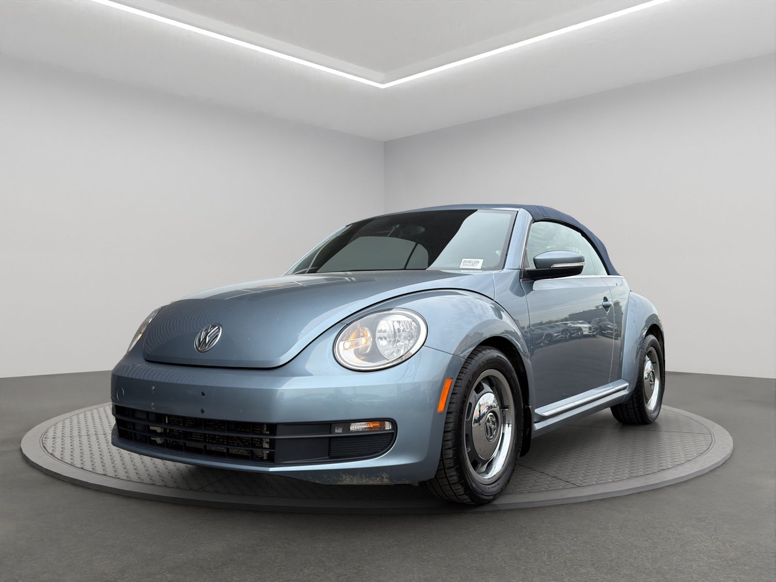  2016 Volkswagen Beetle Convertible Front-Wheel Drive 6-Speed Automatic