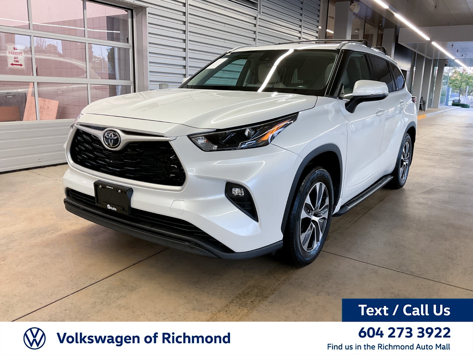  2022 Toyota Highlander SUV / Crossover All-Wheel Drive 8-Speed Automatic