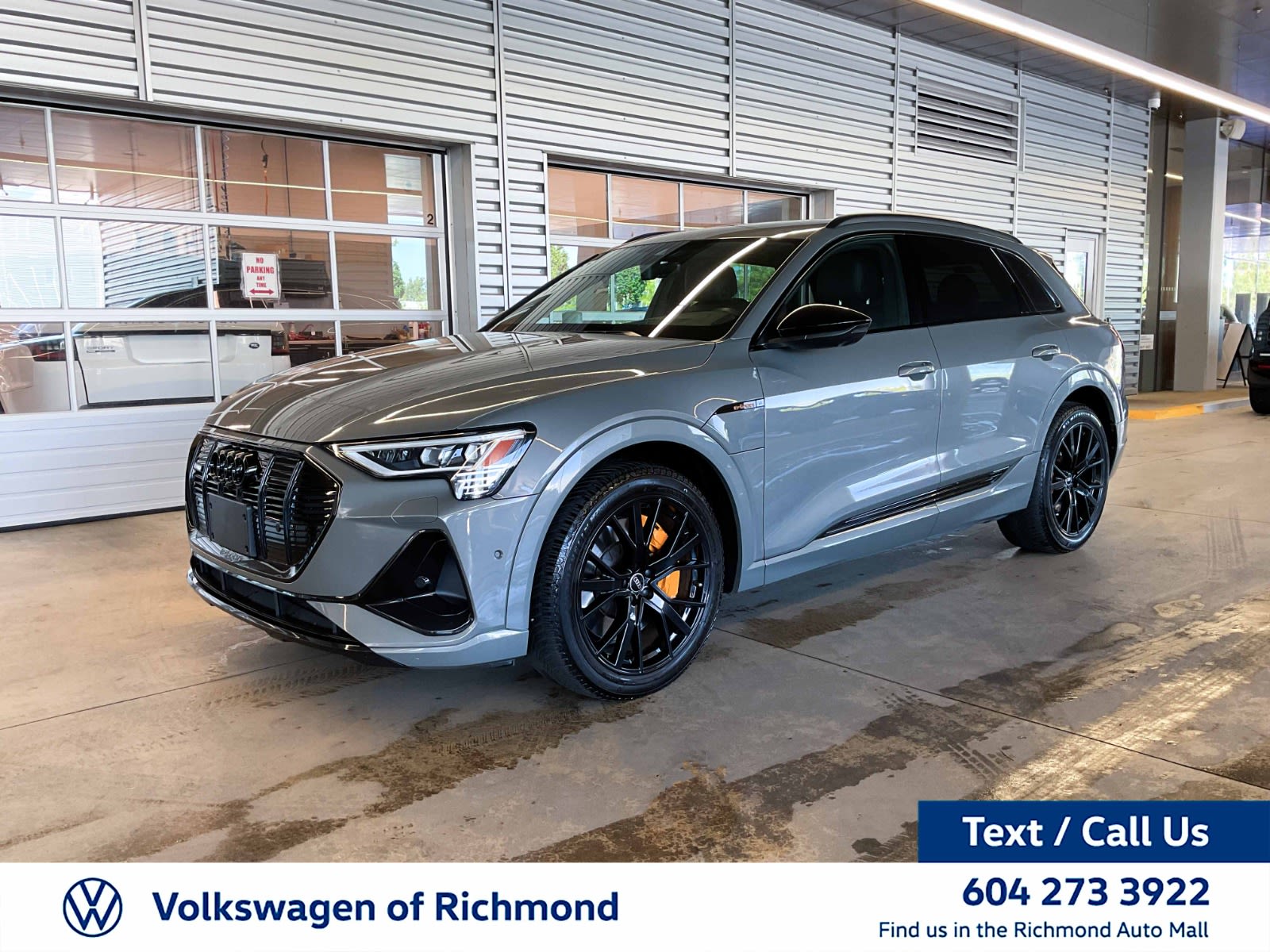  2022 Audi e-tron SUV / Crossover  1-Speed Automatic