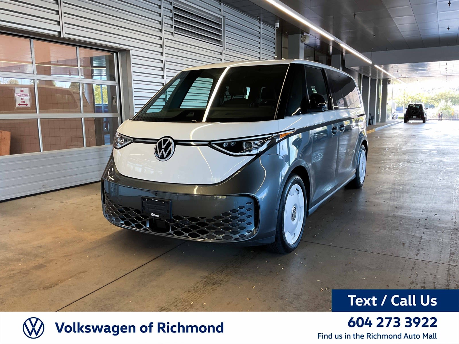  2025 Volkswagen ID.Buzz Minivan All-Wheel Drive 1-Speed Automatic