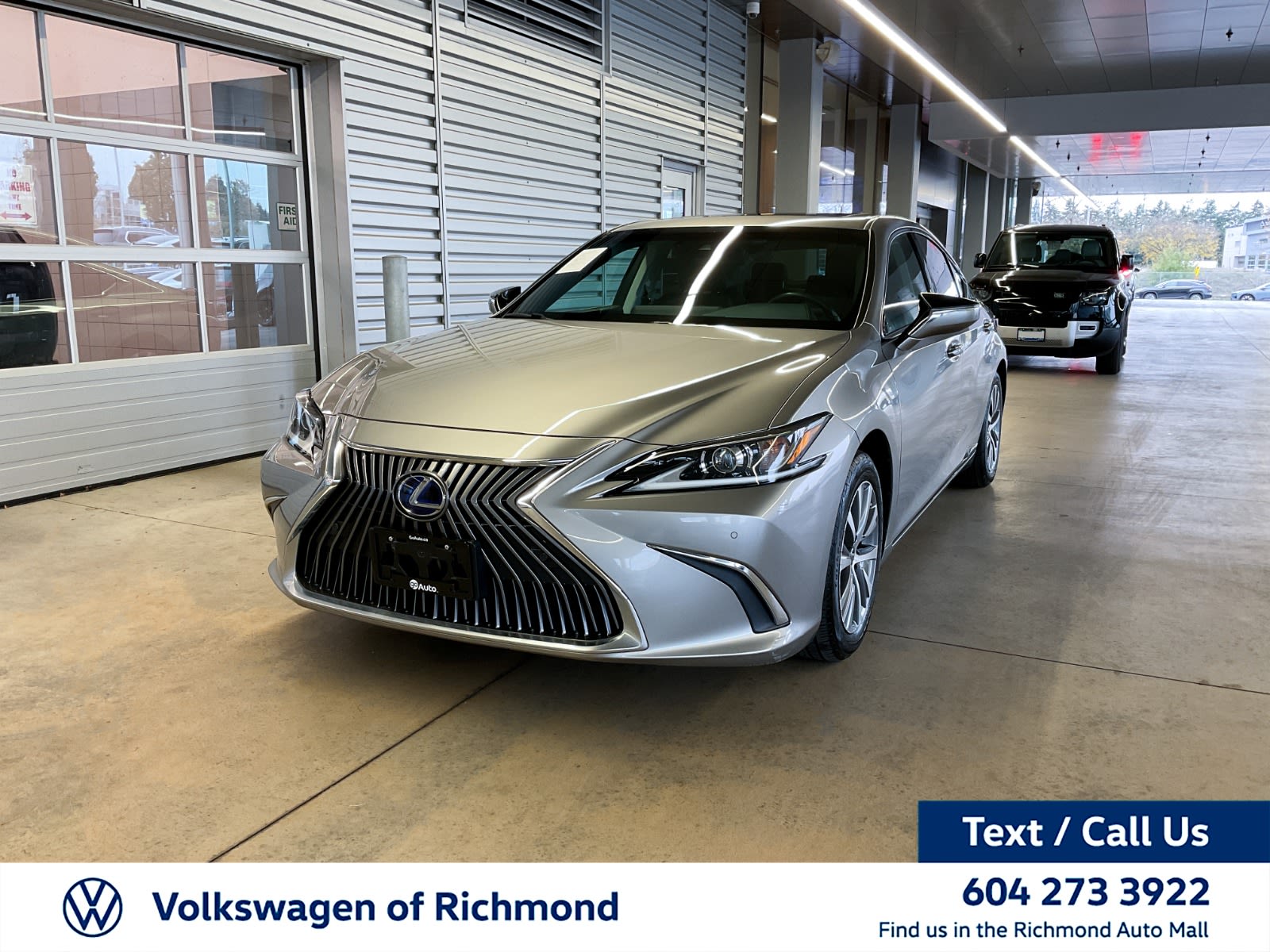 2020 Lexus ES Hybrid Sedan Front-Wheel Drive Continuously Variable Transmission