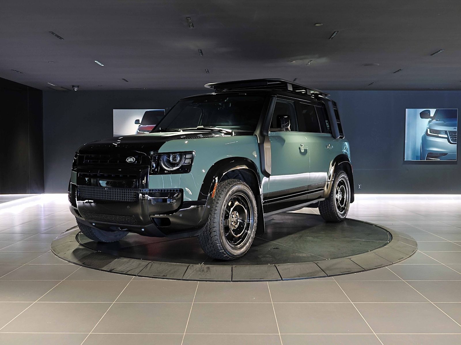 2026 Land Rover Defender SUV / Crossover All-Wheel Drive 8-Speed Automatic