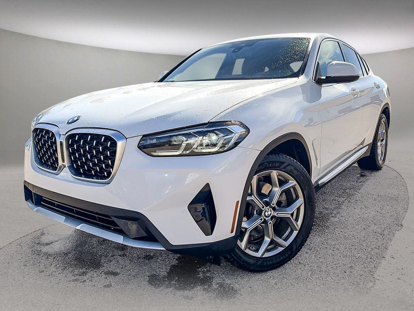  2025 BMW X4 SUV / Crossover All-Wheel Drive 8-Speed Automatic