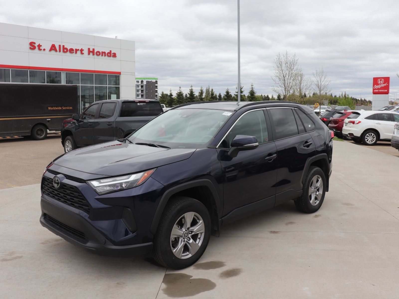 Toyota RAV4 XLE AWD 2022