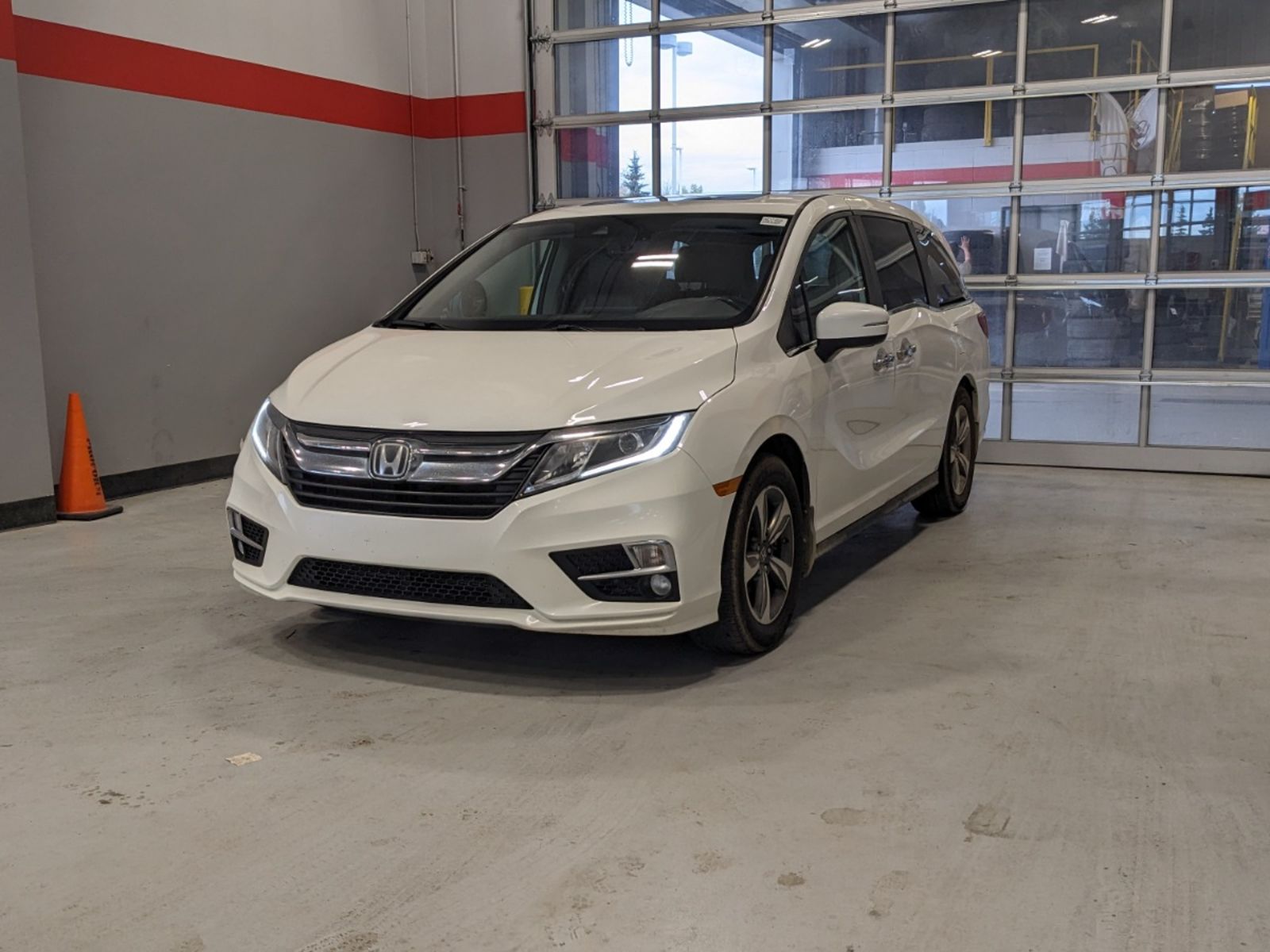2018 Honda Odyssey EX-L FWD with DVD    