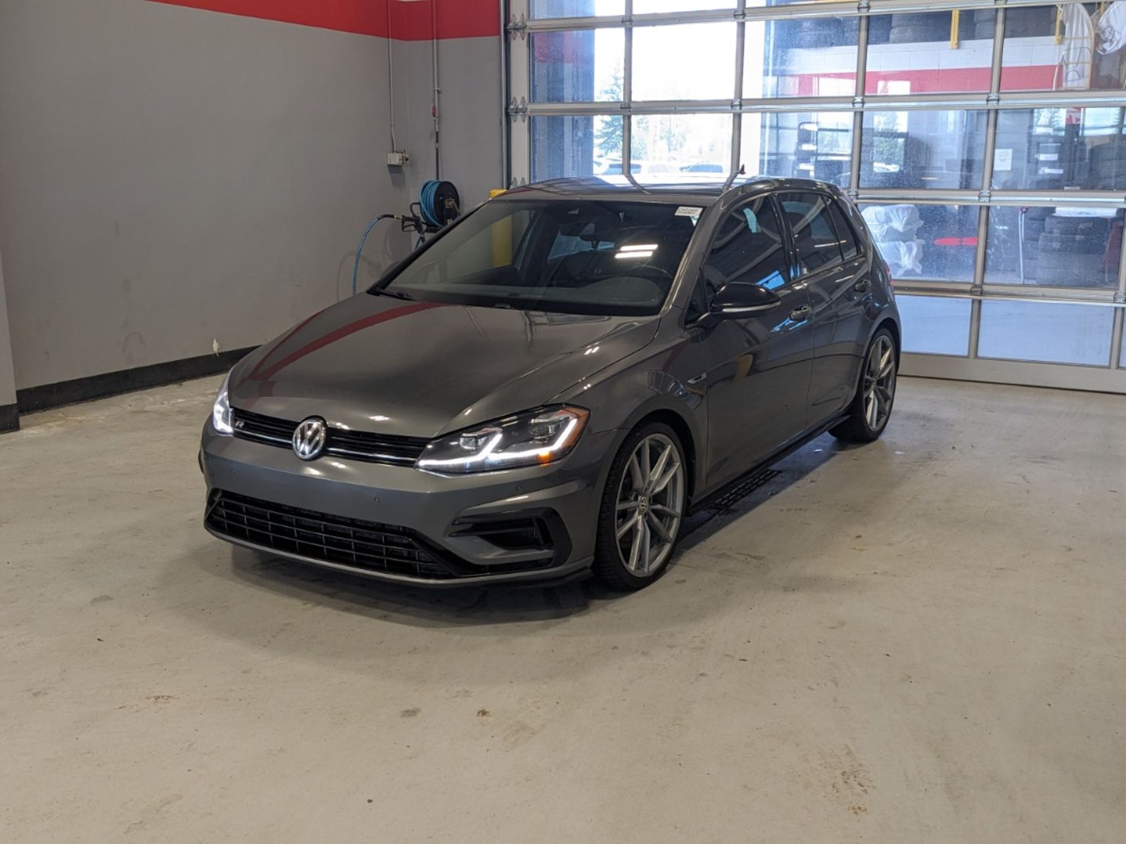 2019 Volkswagen Golf R AWD