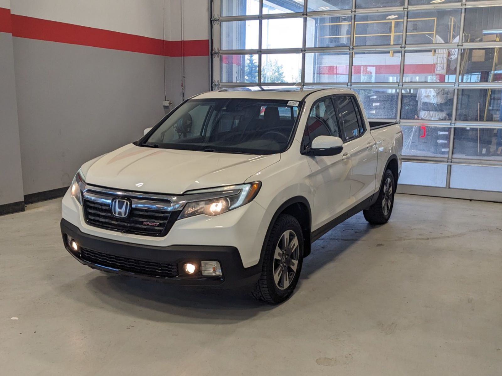  2017 Honda Ridgeline Pickup Truck All-Wheel Drive 6-Speed Automatic