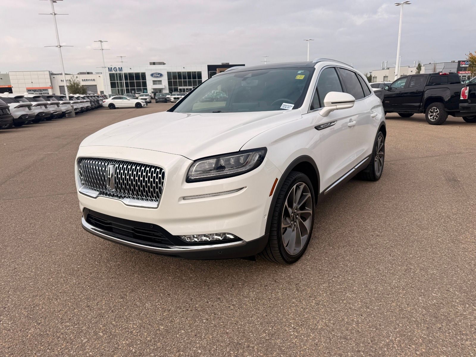 2022 Lincoln Nautilus Reserve AWD