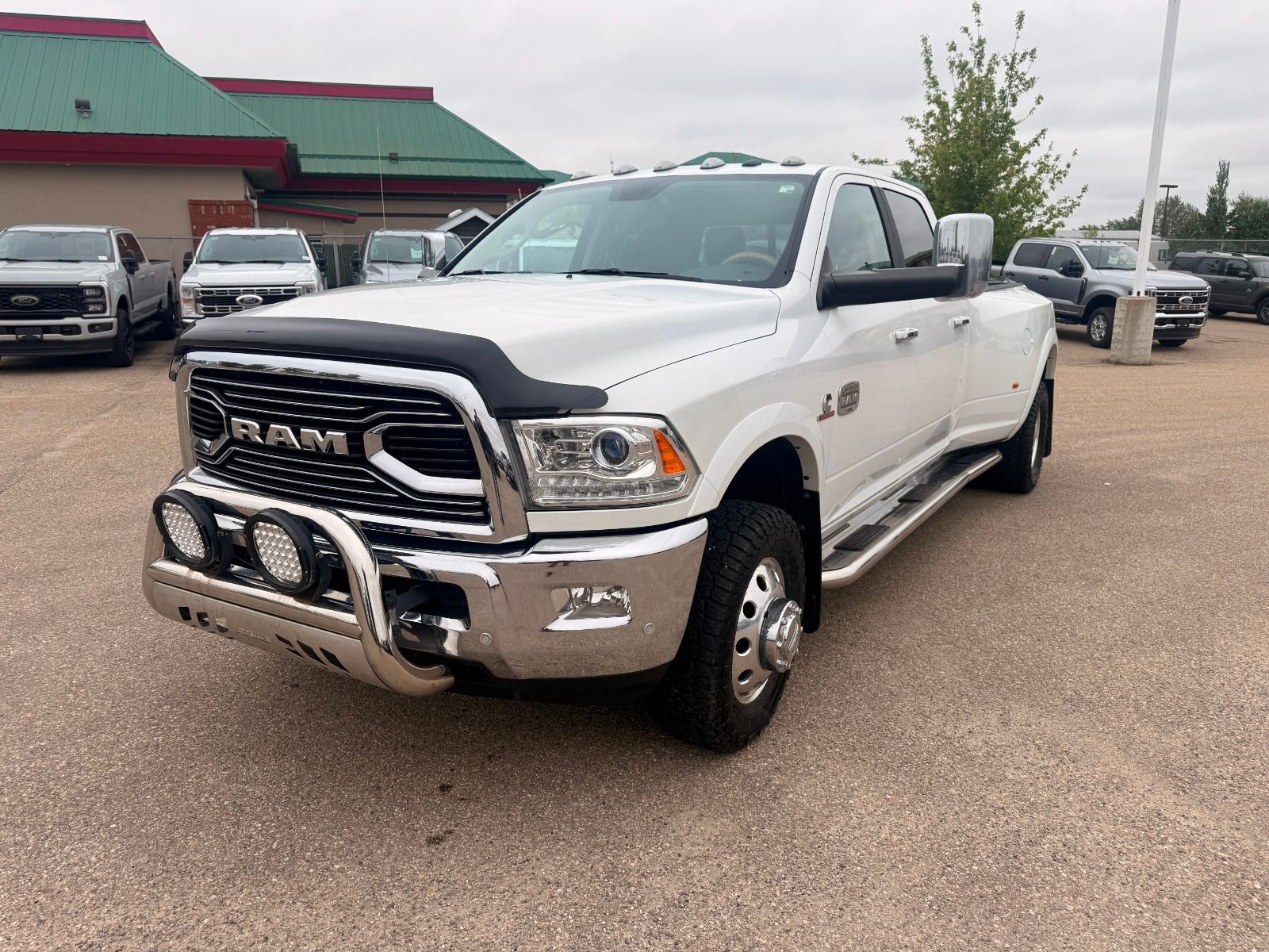 2017 RAM 3500 Laramie Longhorn Crew Cab LB DRW 4WD Pickup Truck Four-Wheel Drive 6-Speed Automatic
