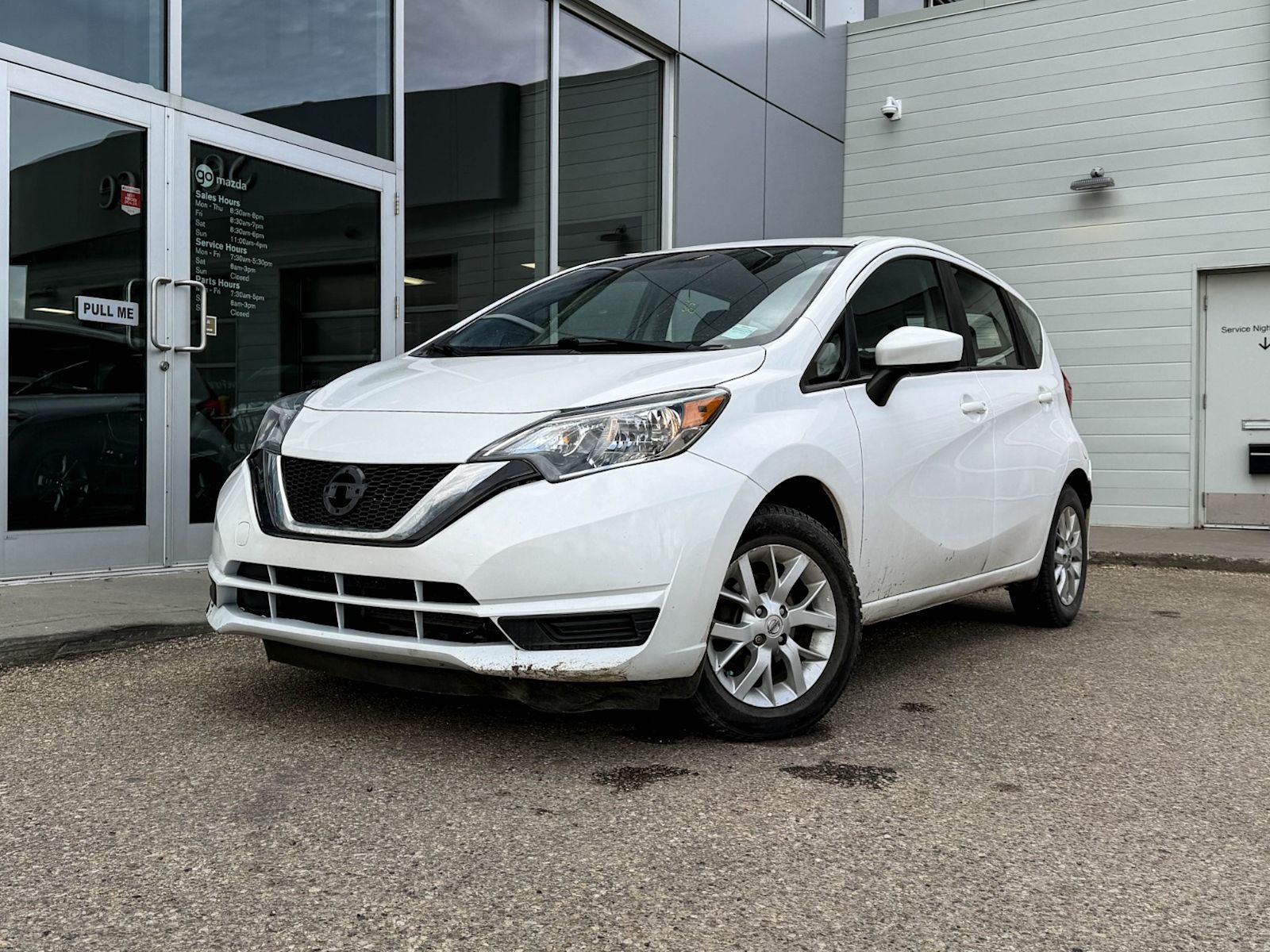 2018 Nissan Versa Note SV FWD
