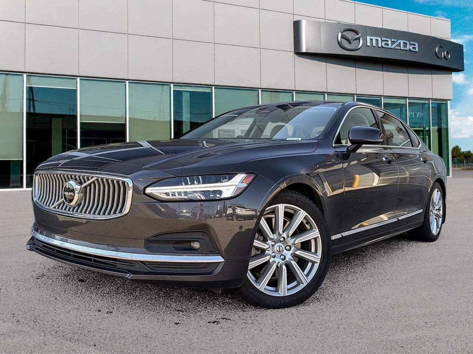 2022 Volvo S90 B6 Inscription AWD