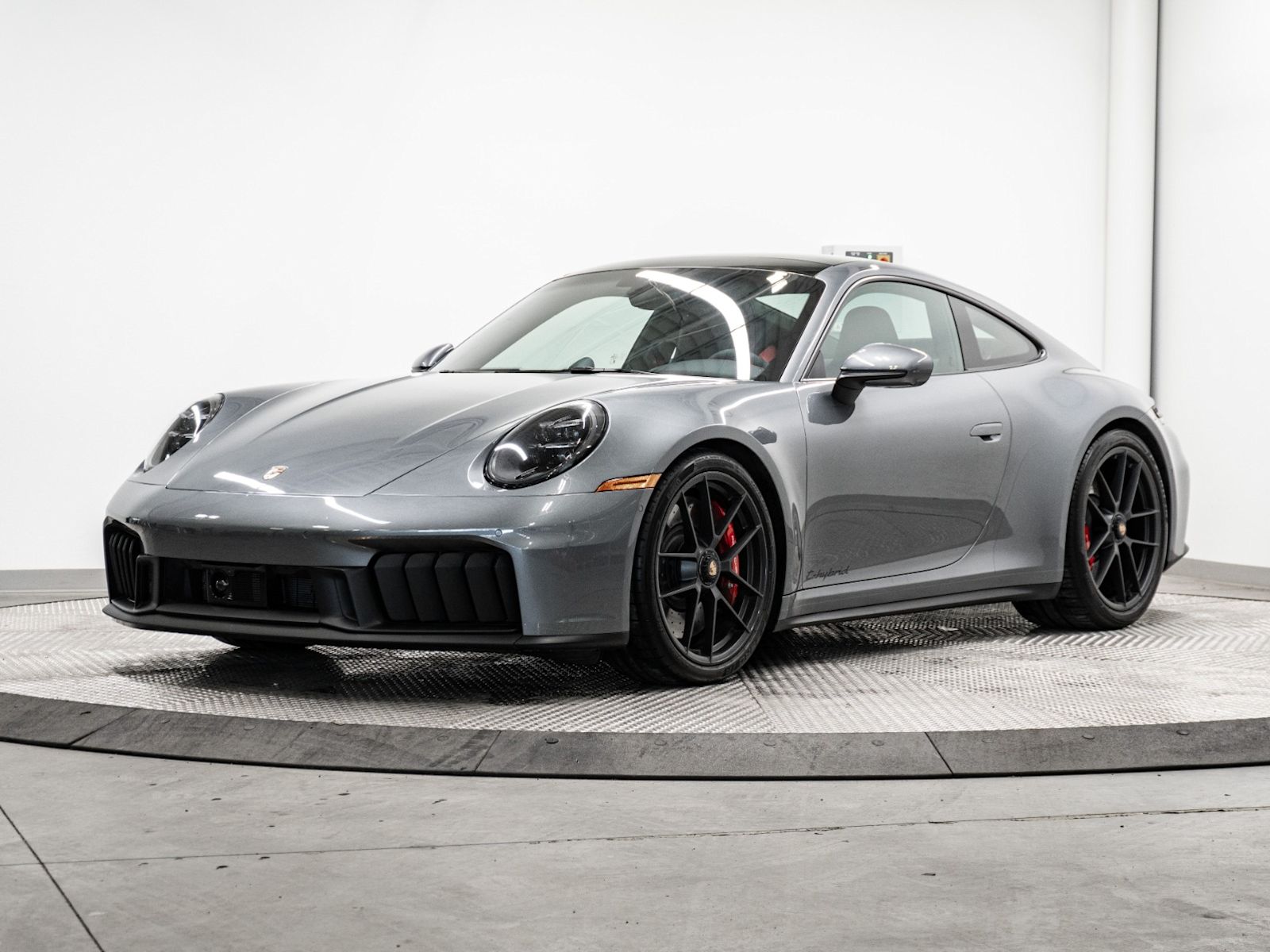 2025 Porsche 911 Coupe Rear-Wheel Drive 8-Speed Automatic