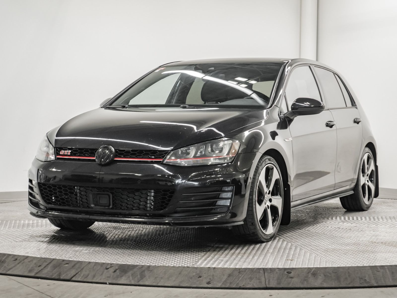 2017 Volkswagen Golf GTI Hatchback Front-Wheel Drive 6-Speed Manual