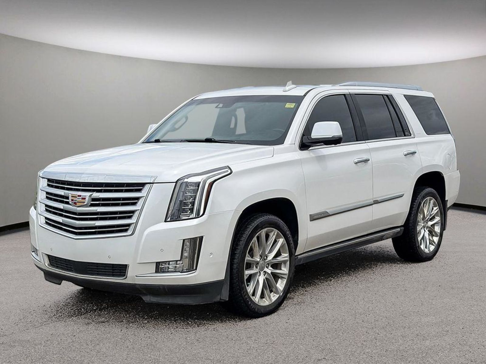  2019 Cadillac Escalade Platinum 4WD   