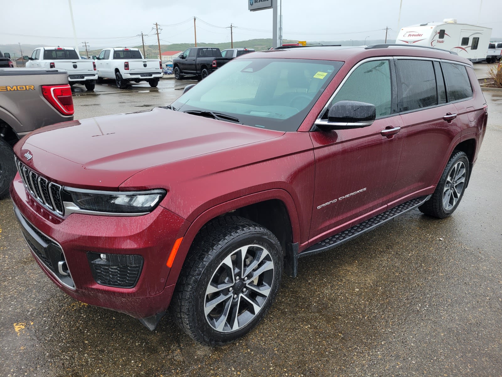 2022 Jeep Grand Cherokee L Overland 4WD