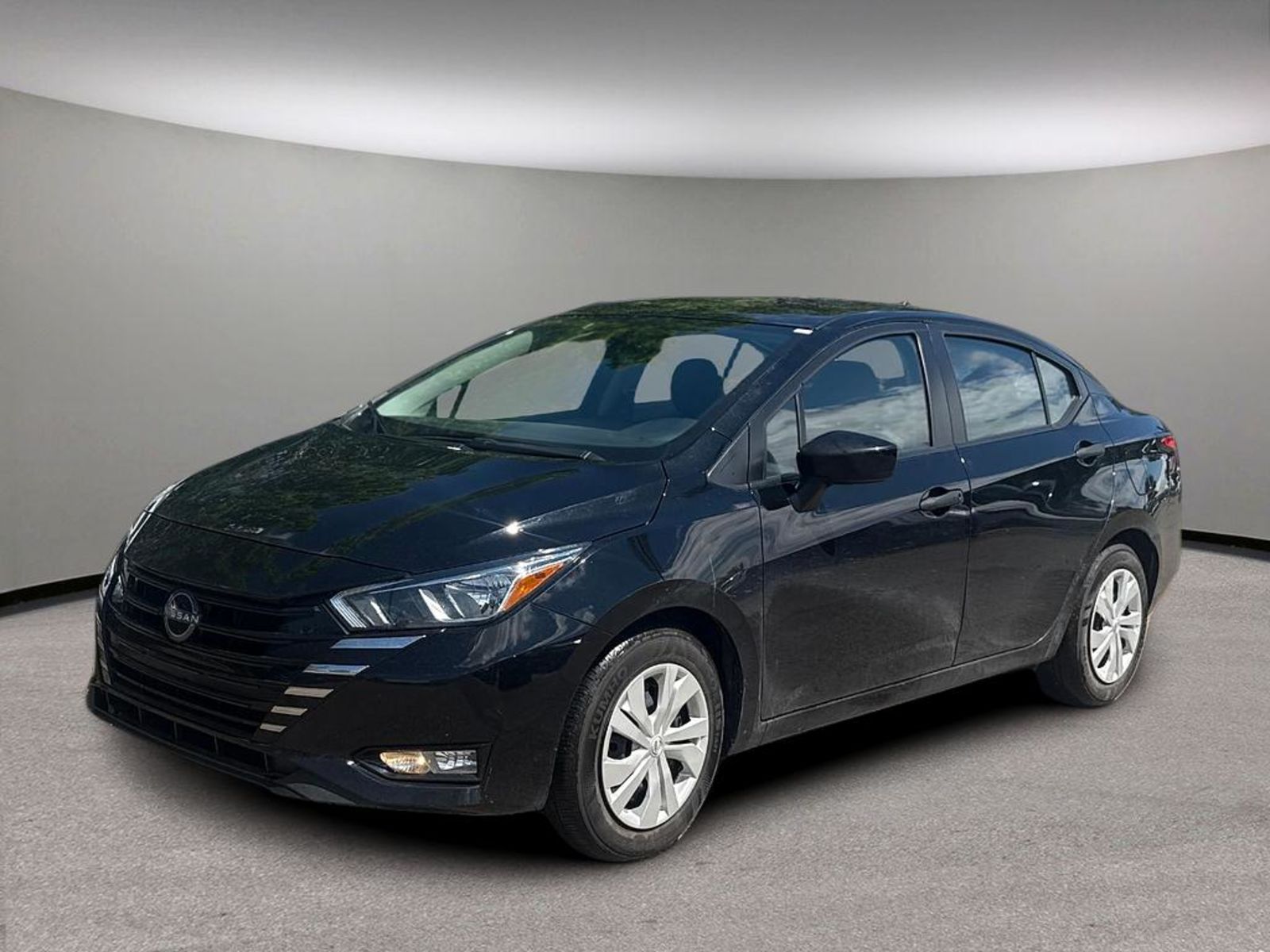 2024 Nissan Versa S FWD