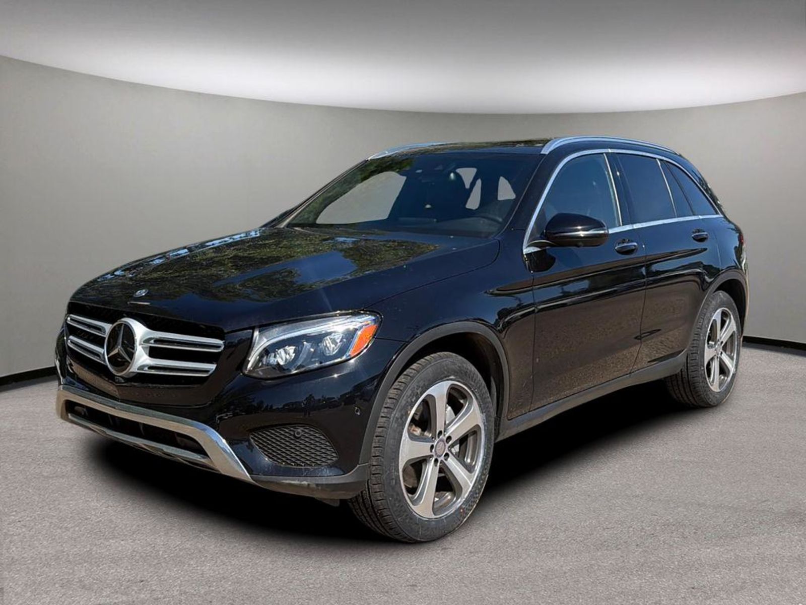2017 Mercedes-Benz GLC 300 4MATIC