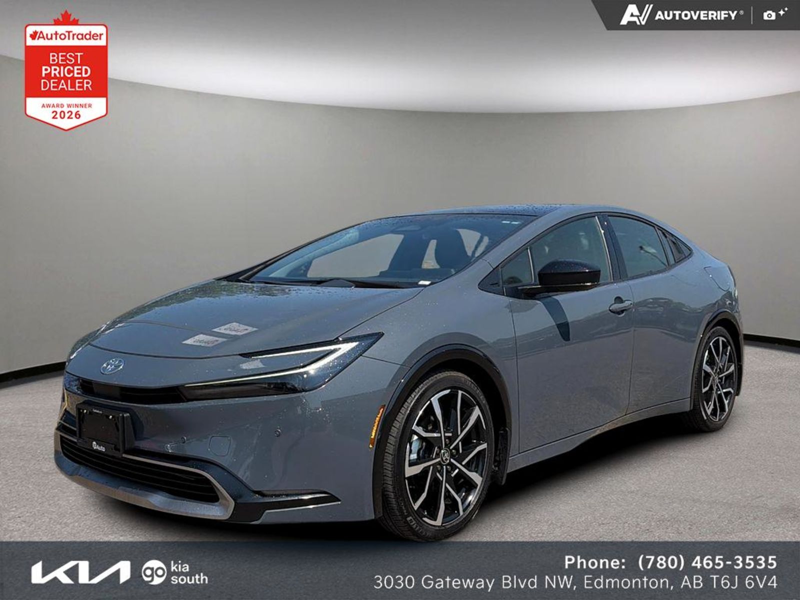  2025 Toyota Prius Plug-In Hybrid Hatchback Front-Wheel Drive Continuously Variable Transmission