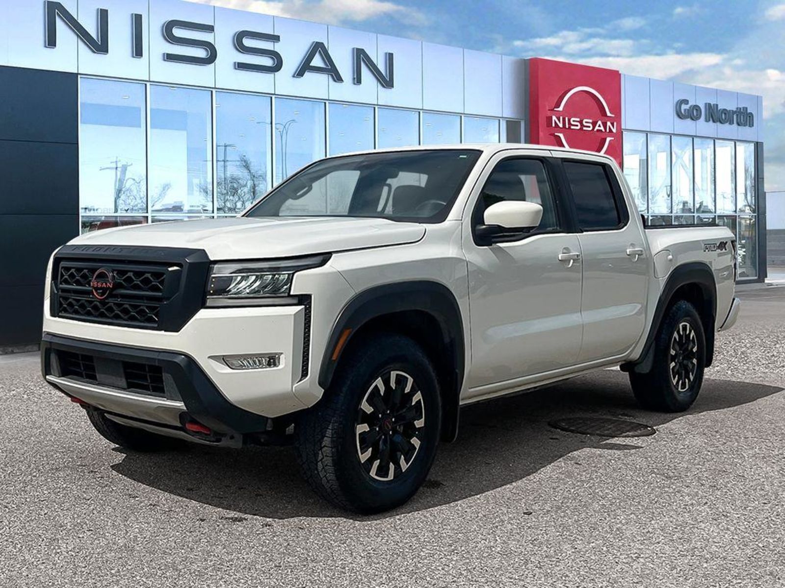 2022 Nissan Frontier PRO-4X Crew Cab 4WD