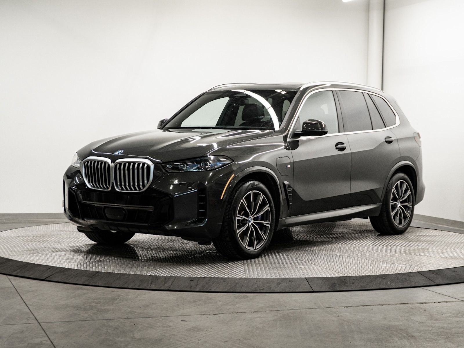  2024 BMW X5 SUV / Crossover All-Wheel Drive 8-Speed Automatic