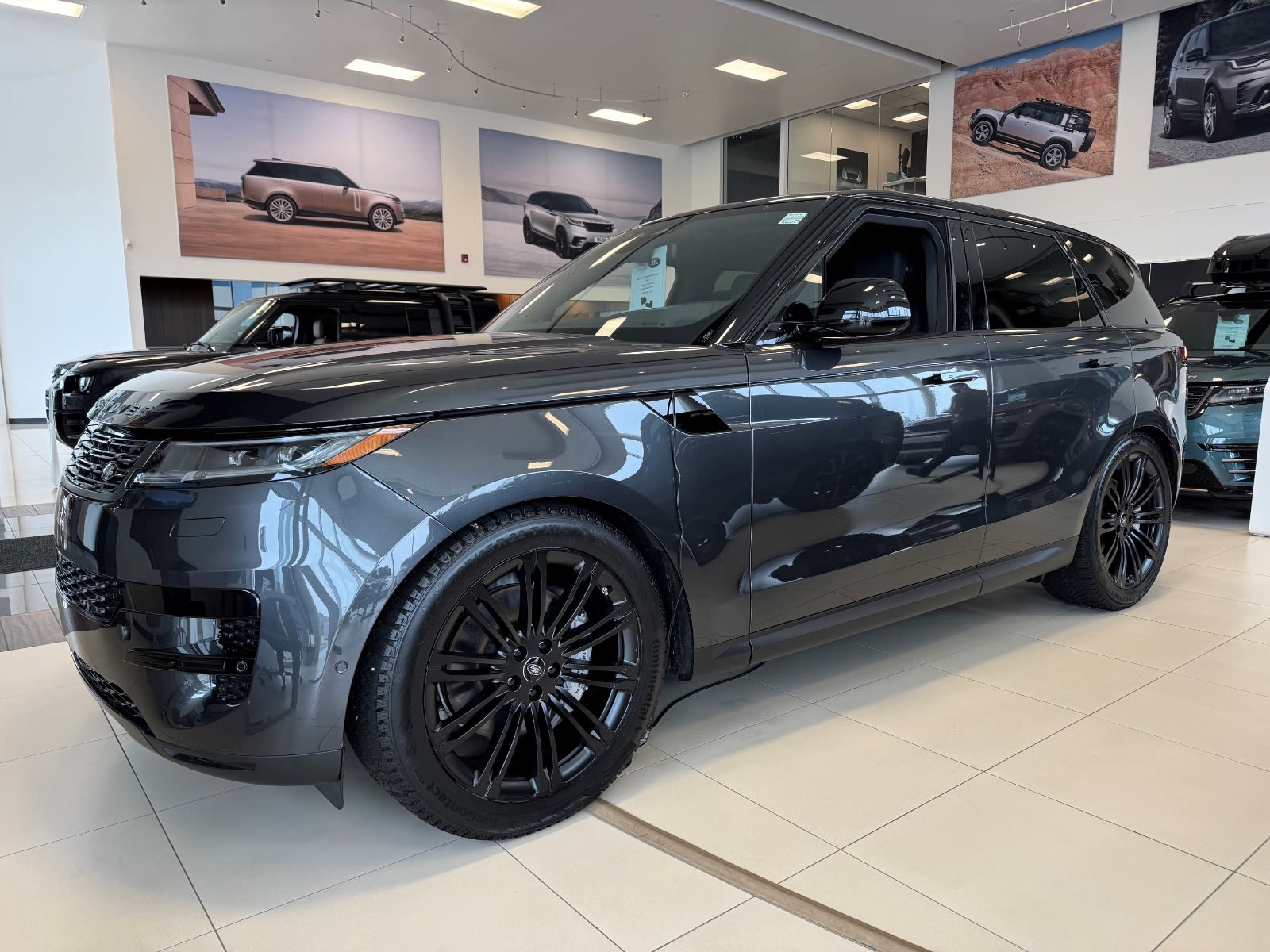 2026 Land Rover Range Rover Sport SUV / Crossover All-Wheel Drive 8-Speed Automatic