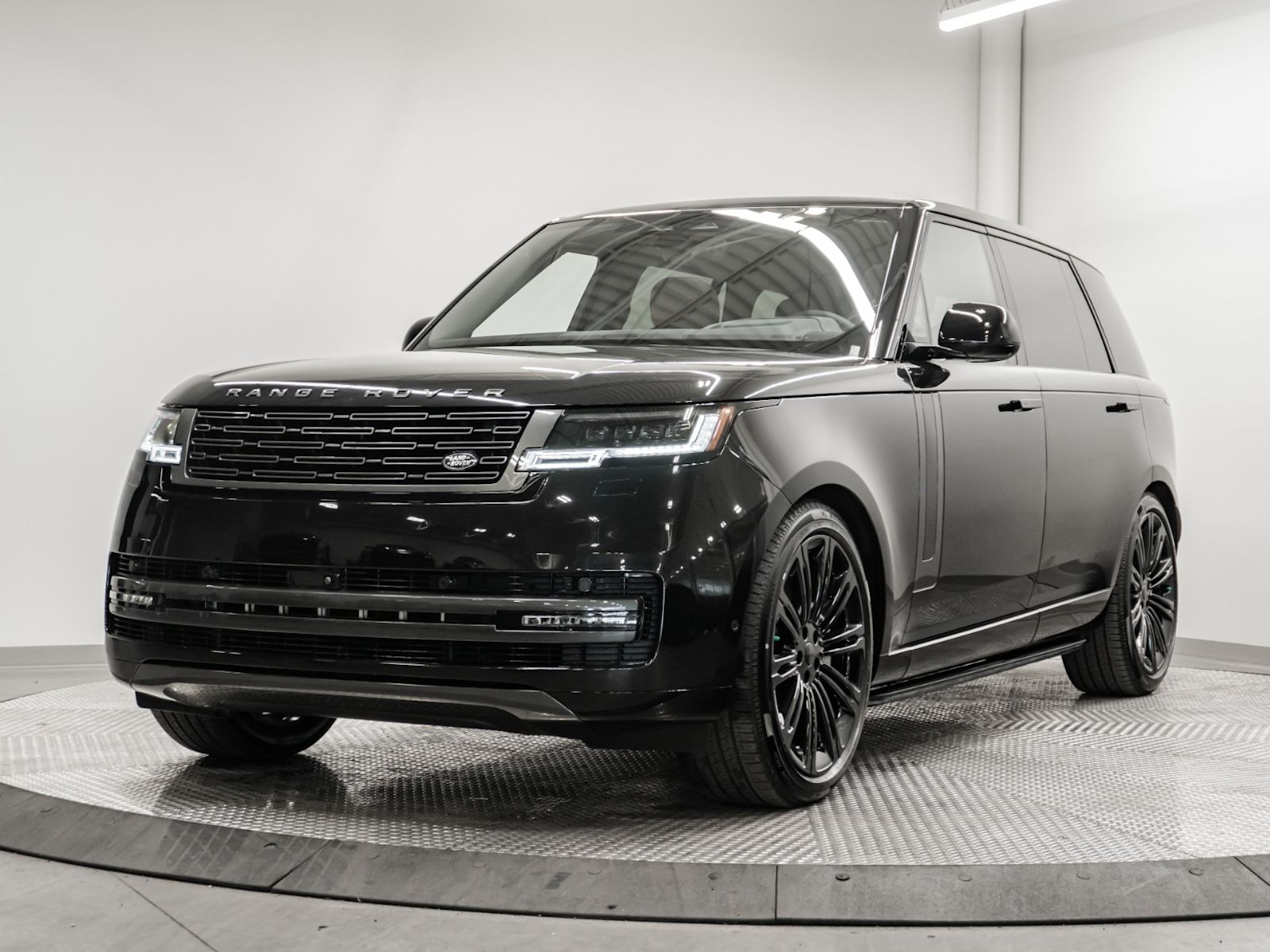 2026 Land Rover Range Rover SUV / Crossover All-Wheel Drive 8-Speed Automatic