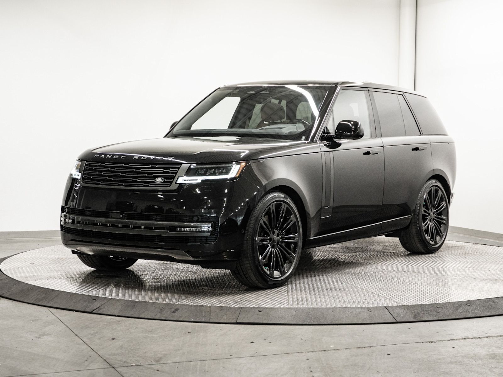2026 Land Rover Range Rover SUV / Crossover All-Wheel Drive 8-Speed Automatic