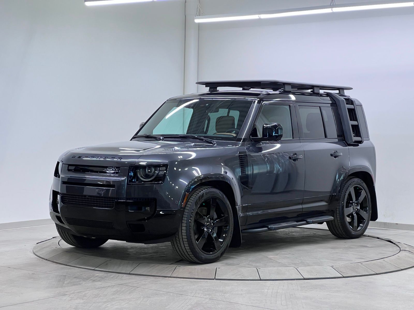  2026 Land Rover Defender 110 P400 X-Dynamic SE AWD   