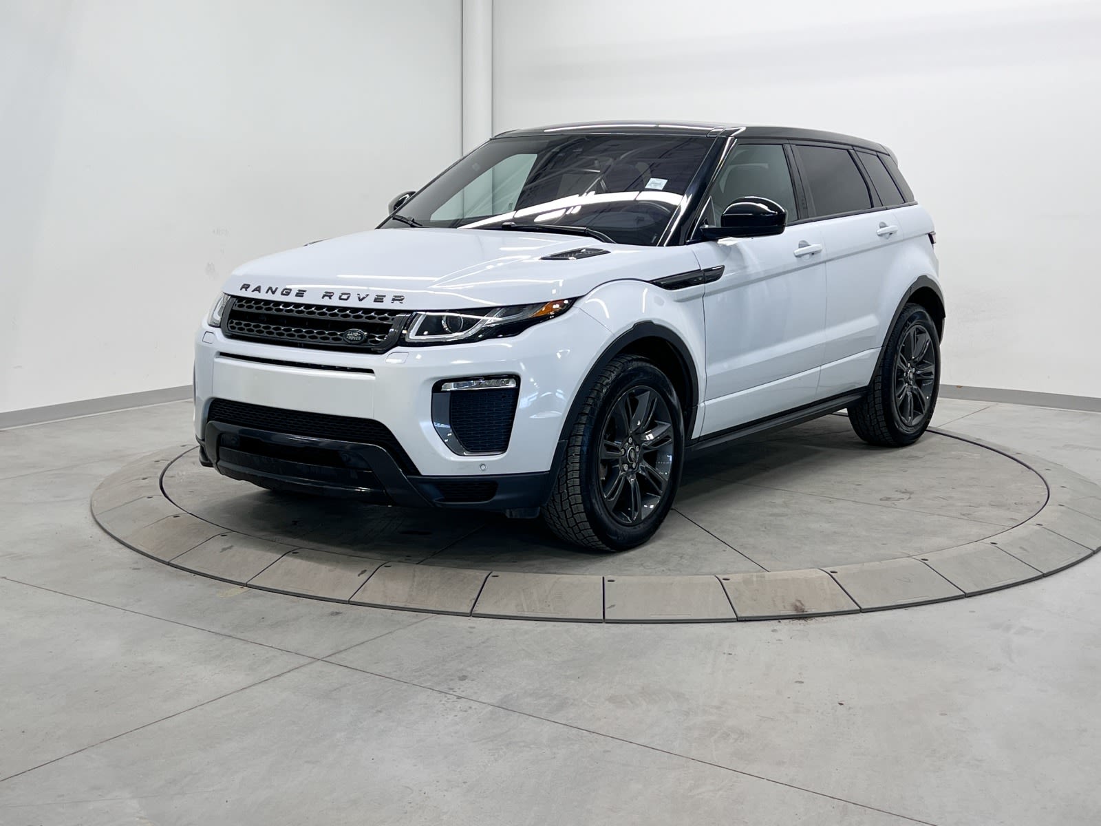 2019 Land Rover Range Rover Evoque Landmark Edition AWD