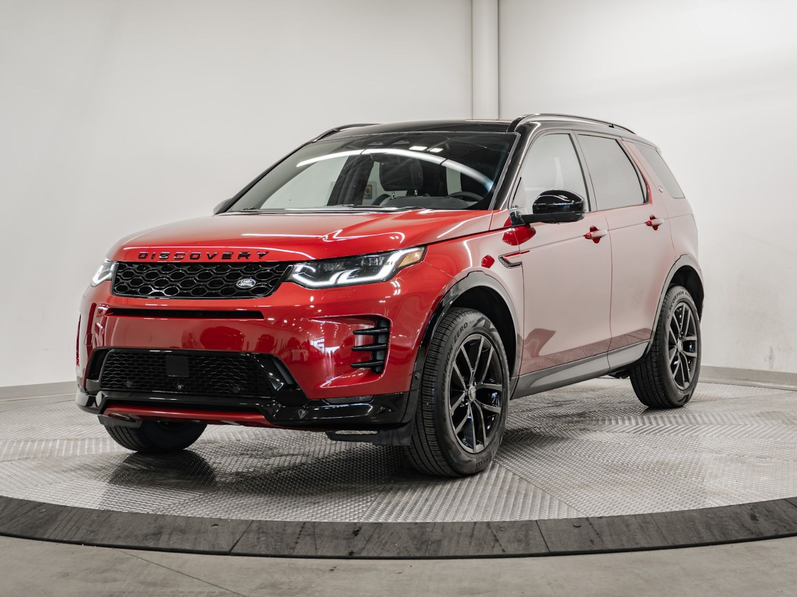 2025 Land Rover Discovery Sport SUV / Crossover All-Wheel Drive 9-Speed Automatic