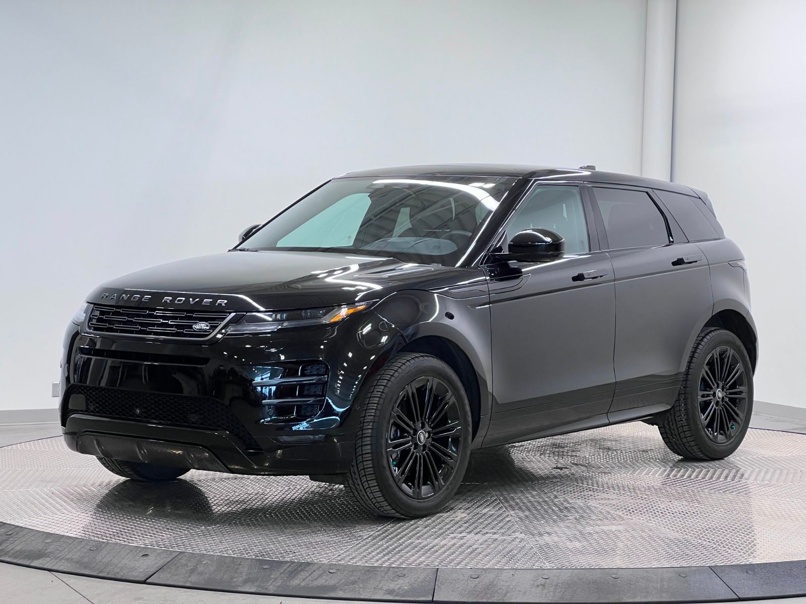 Land Rover Range Rover Evoque P250 Dynamic SE AWD 2026