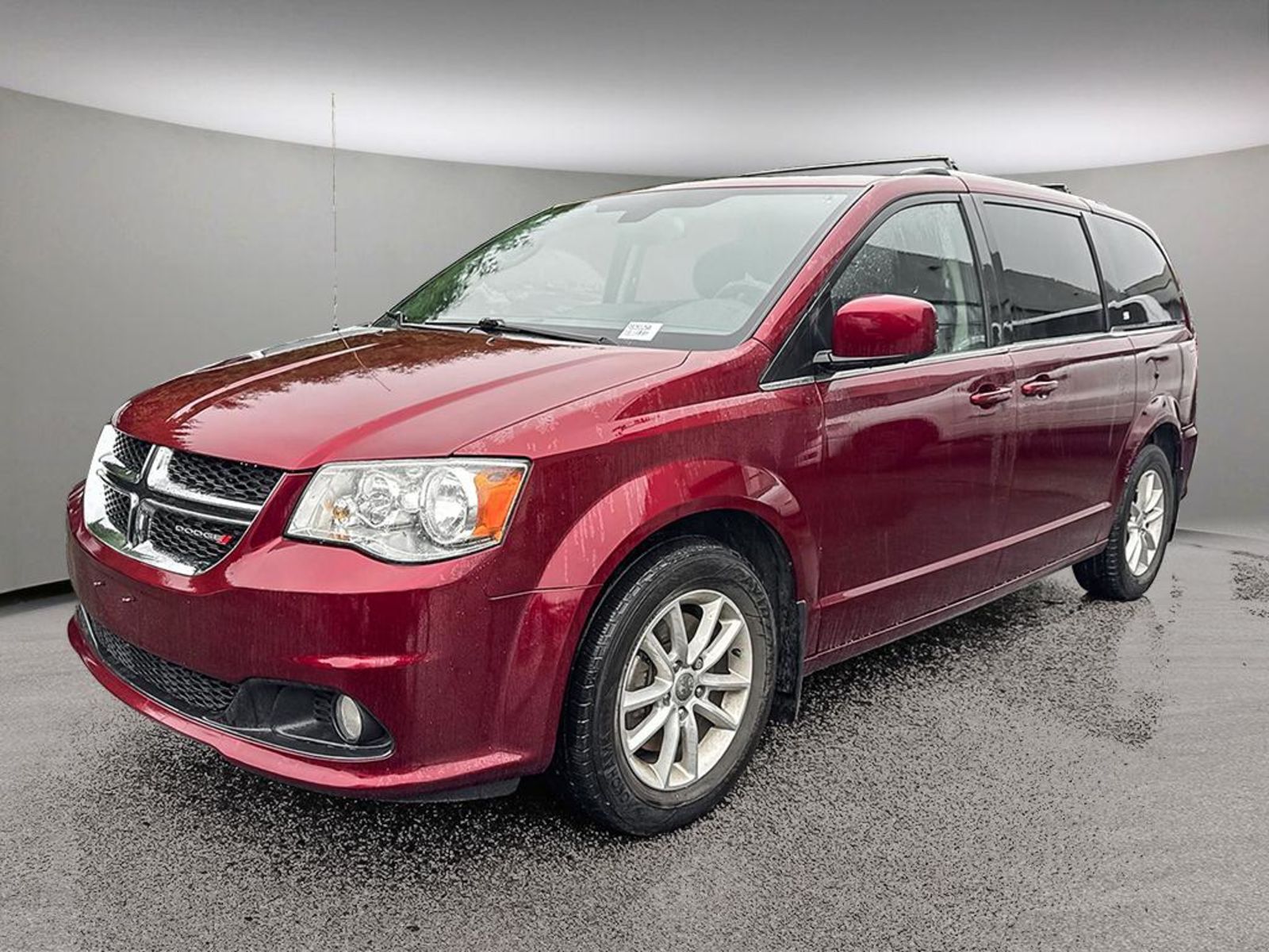 2019 Dodge Grand Caravan SXT Premium Plus FWD
