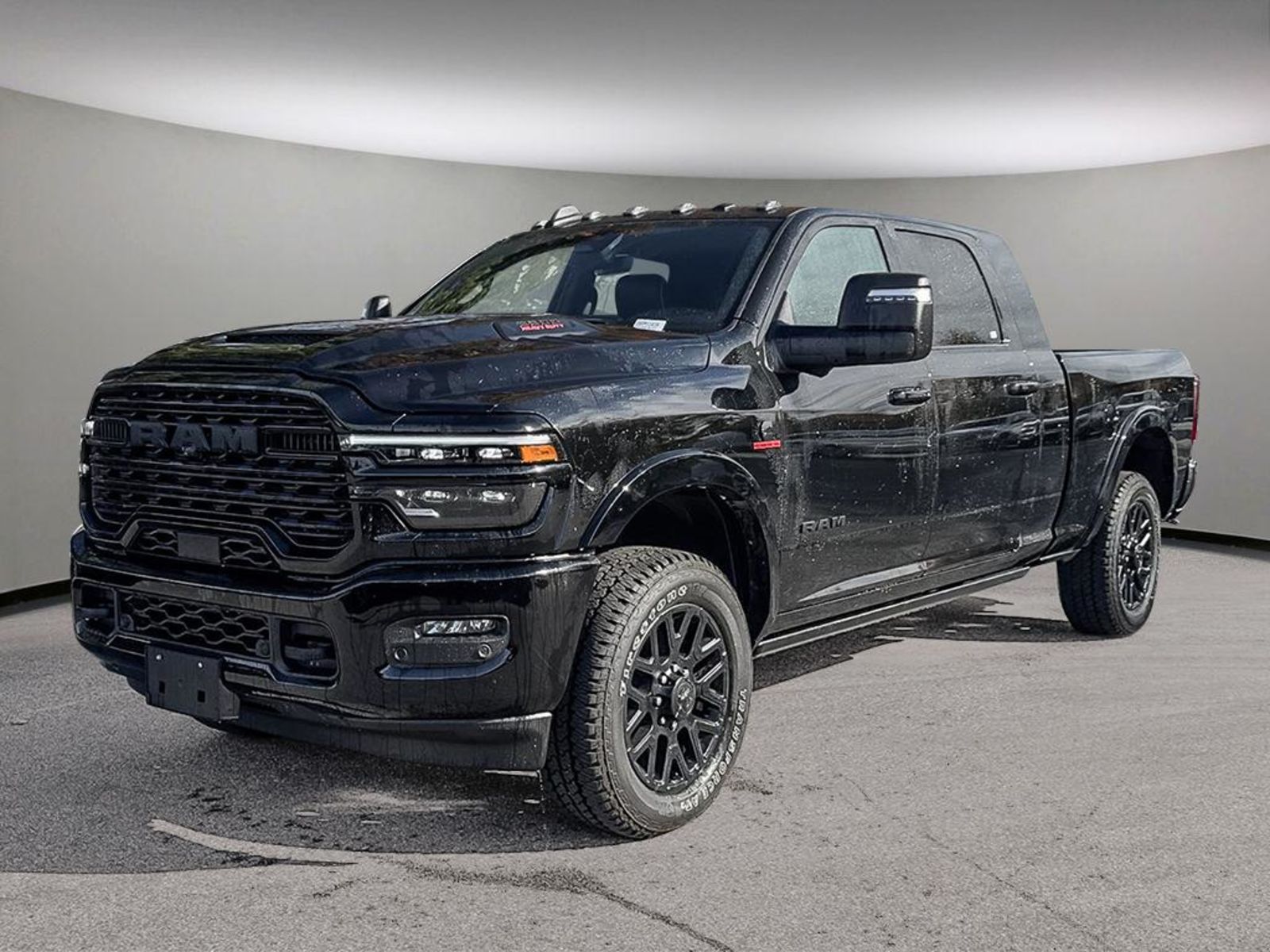 2025 RAM 3500 Limited Mega Cab 4WD