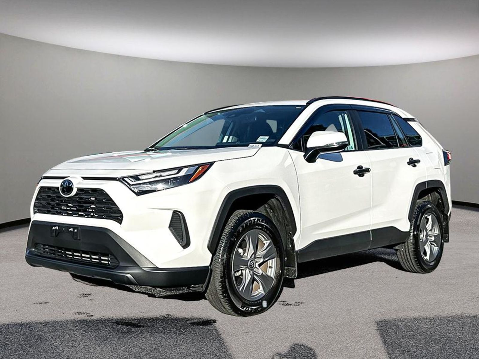 2024 Toyota RAV4 XLE AWD