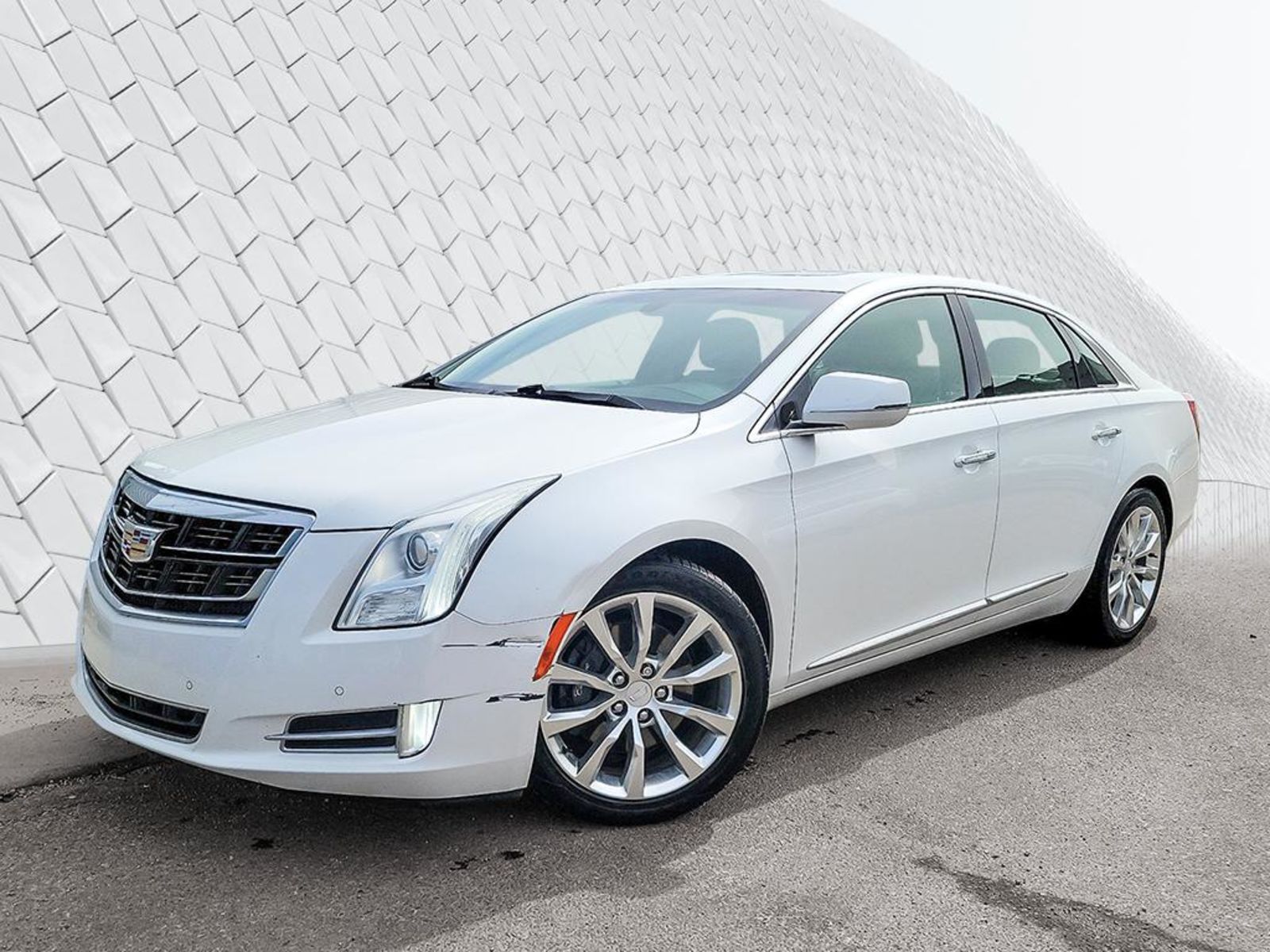 2016 Cadillac XTS Luxury AWD Sedan All-Wheel Drive 6-Speed Automatic