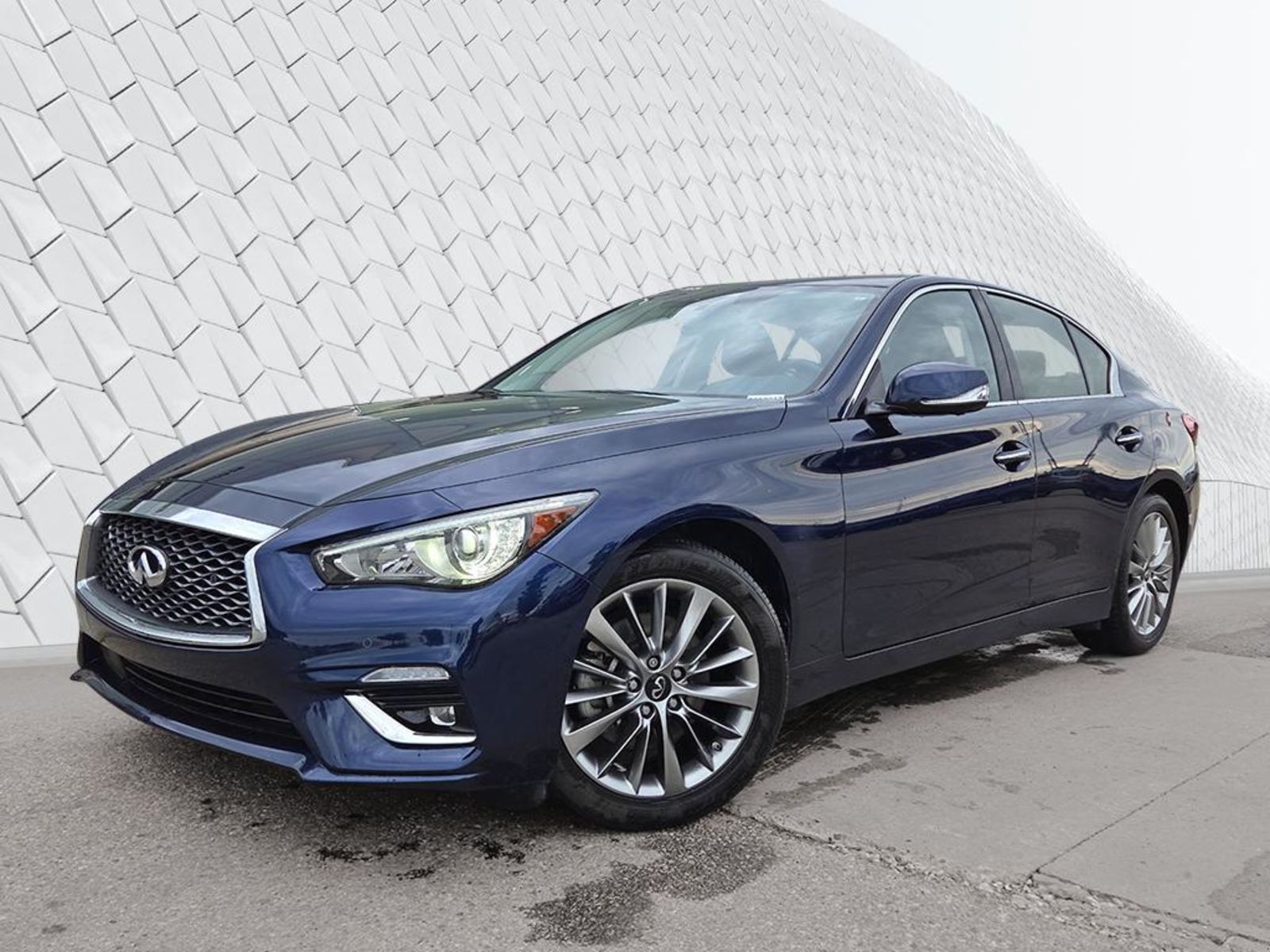 2024 INFINITI Q50 Luxe AWD