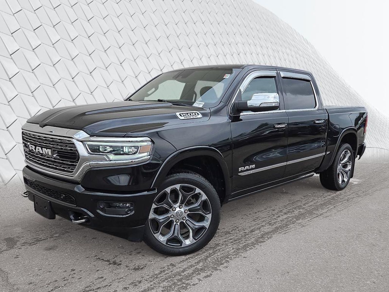 2019 RAM 1500 Pickup Truck Four-Wheel Drive 8-Speed Automatic