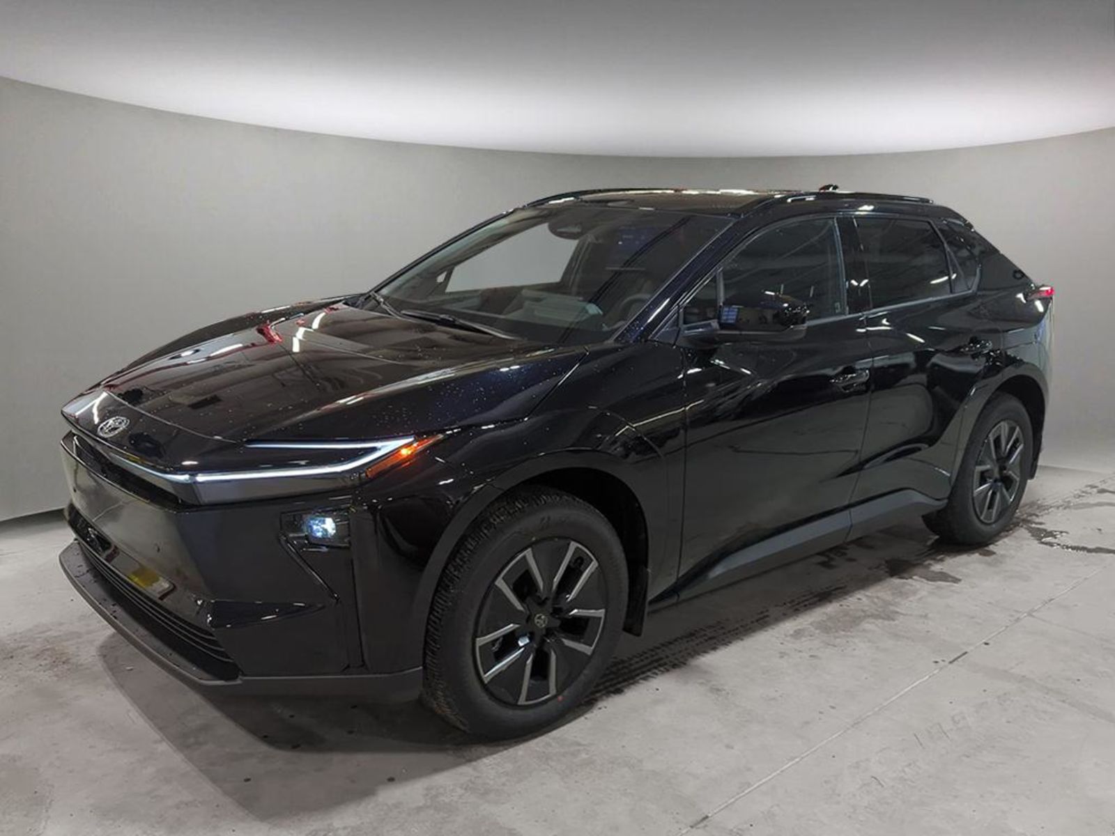 2026 Toyota bZ XLE AWD