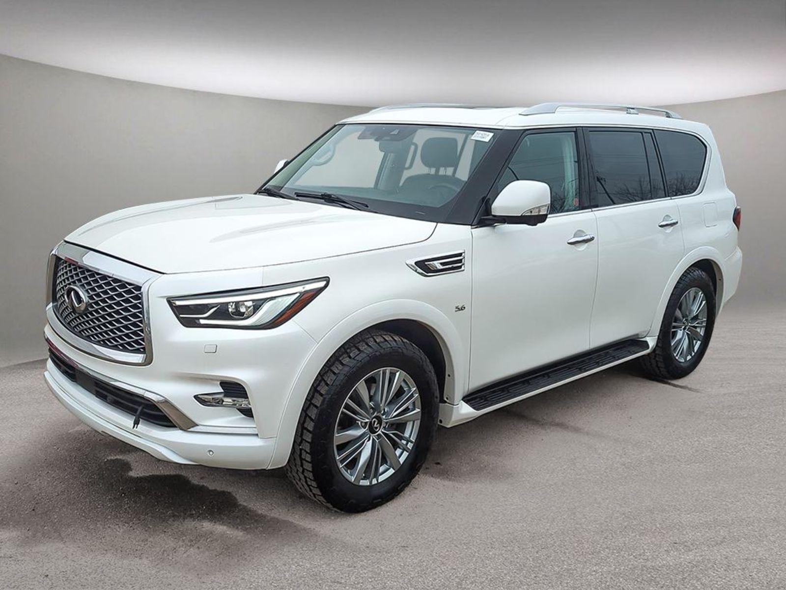 INFINITI QX80 Luxe 4WD