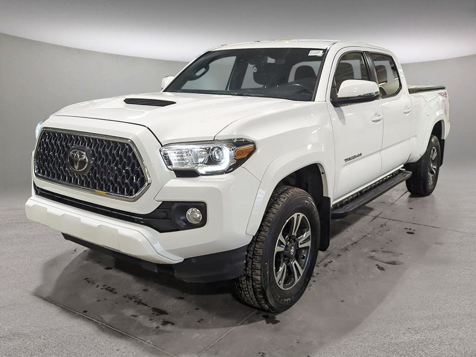  2019 Toyota Tacoma TRD Sport Double Cab LB 4WD Pickup Truck Four-Wheel Drive 6-Speed Automatic