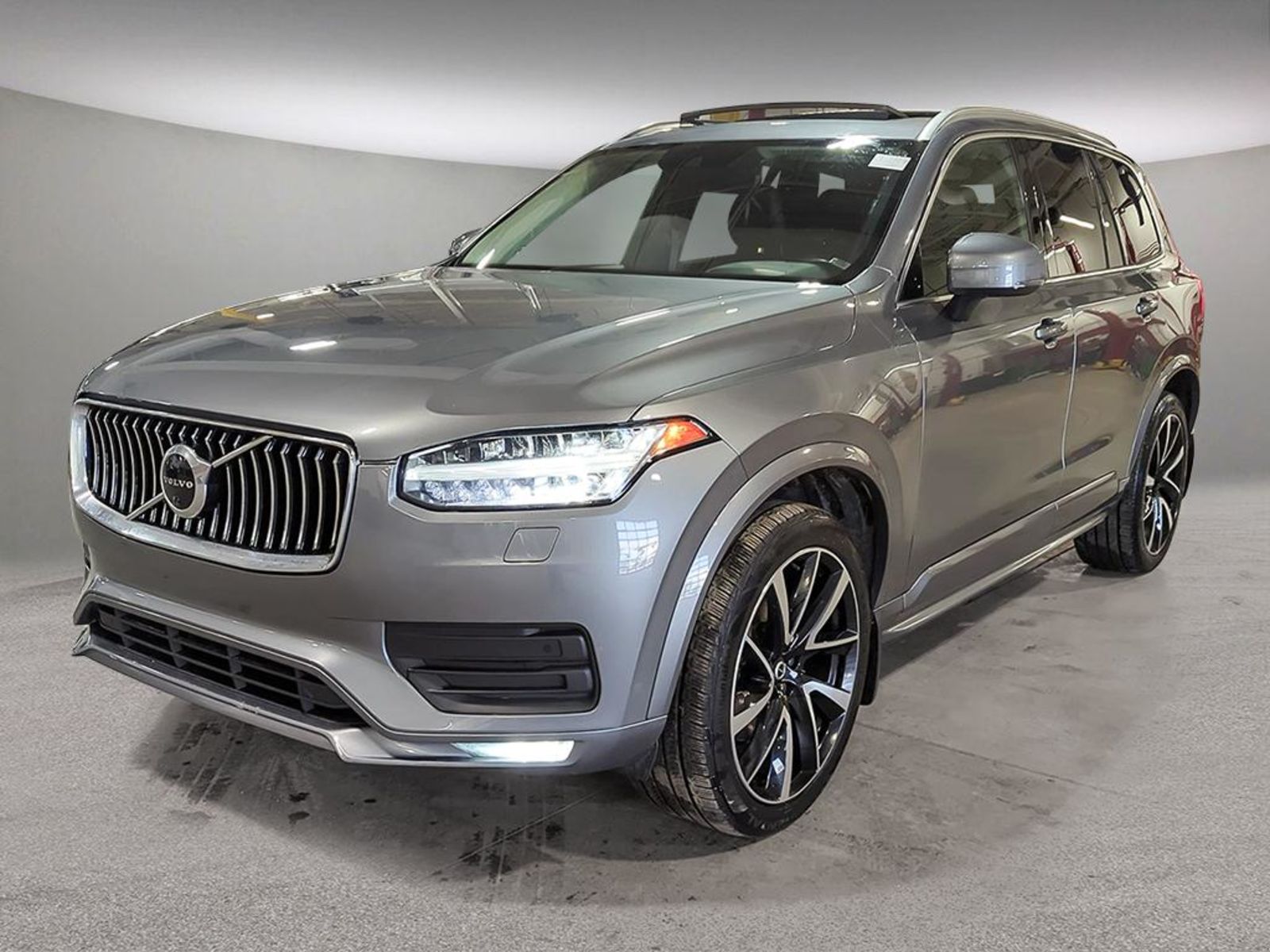  2020 Volvo XC90 SUV / Crossover All-Wheel Drive 8-Speed Automatic