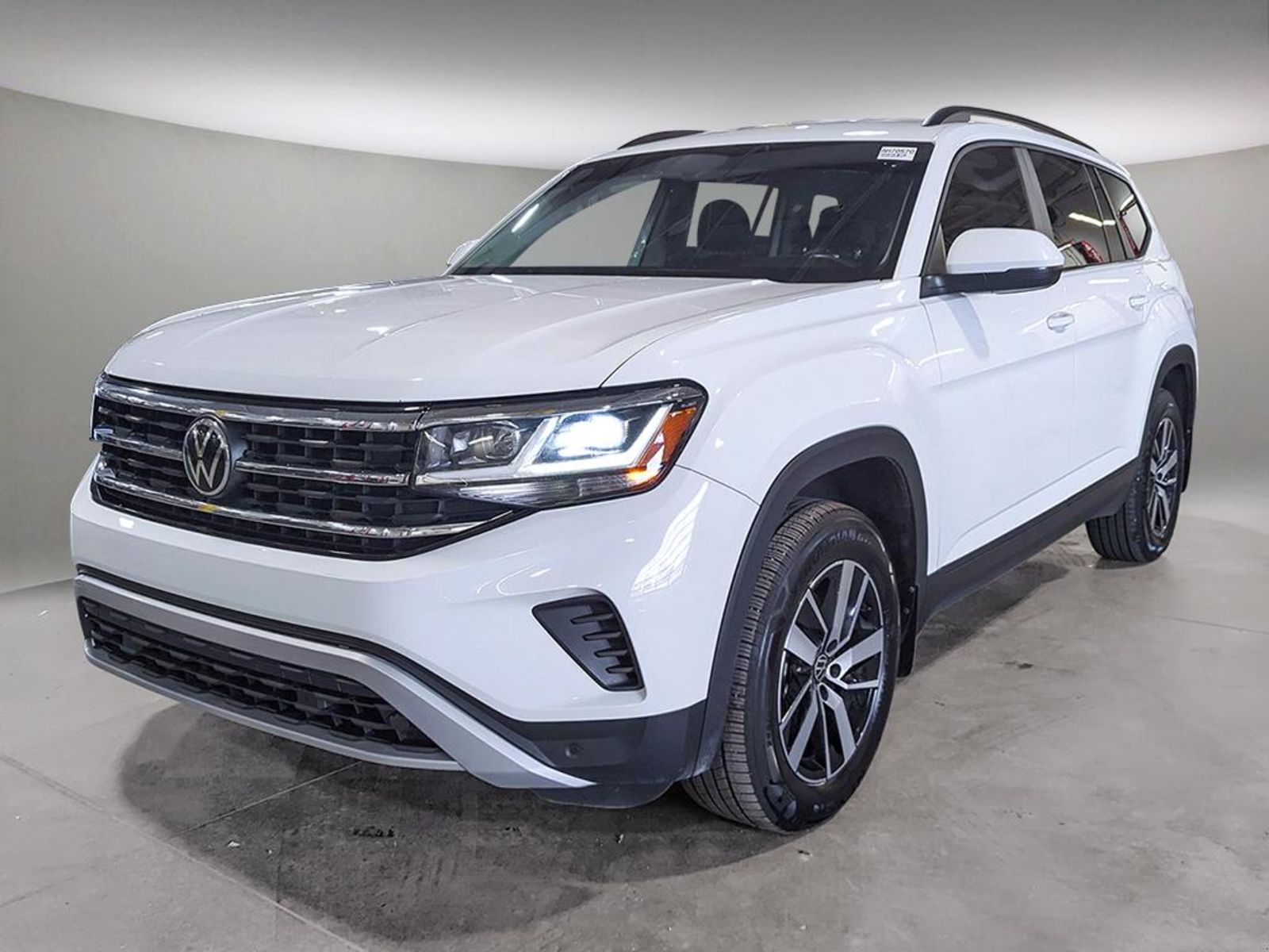  2021 Volkswagen Atlas SUV / Crossover  8-Speed Automatic