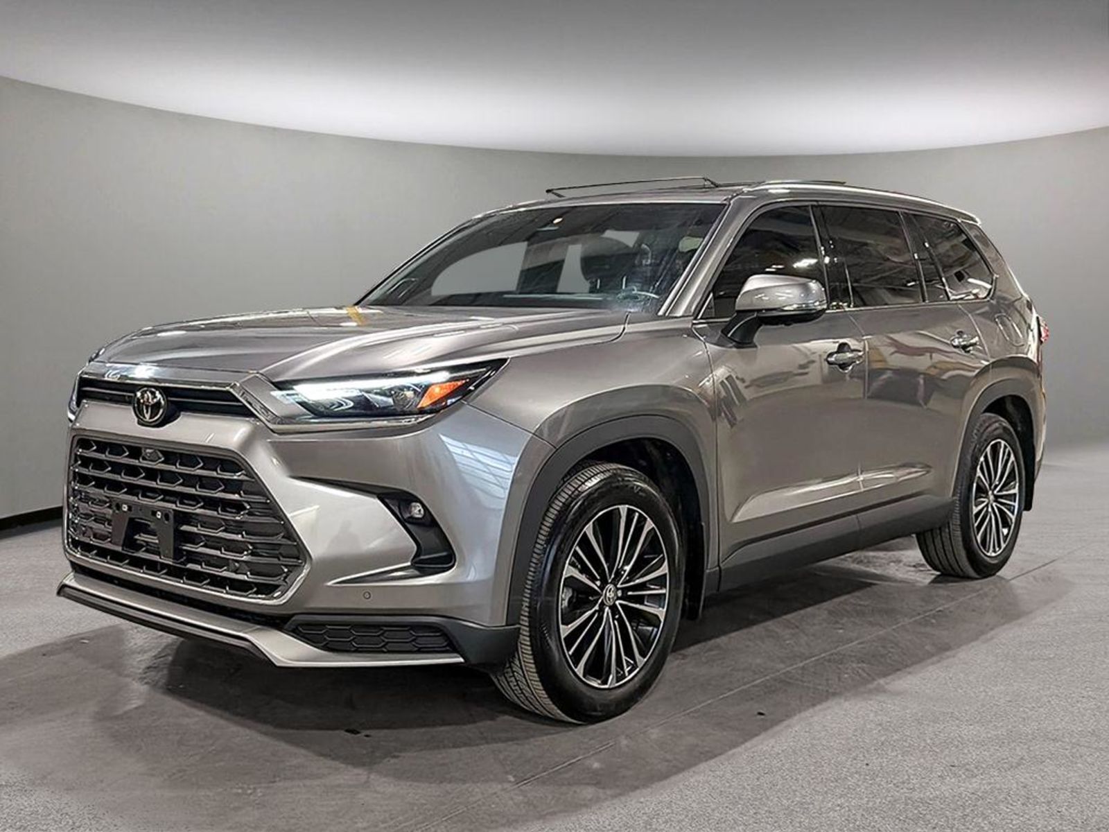  2025 Toyota Grand Highlander Hybrid MAX Platinum AWD SUV / Crossover All-Wheel Drive 6-Speed Automatic