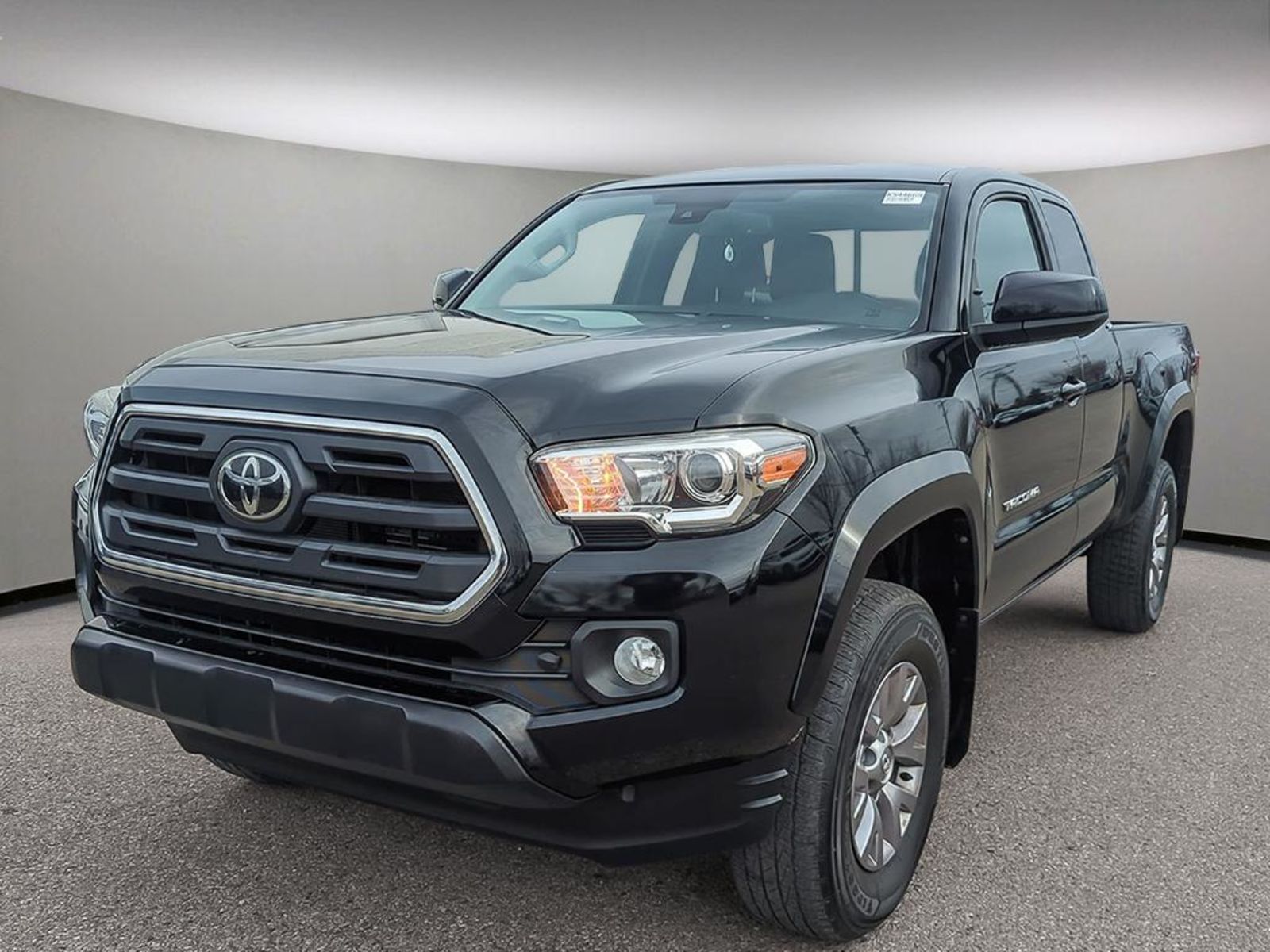 2018 Toyota Tacoma Pickup Truck Four-Wheel Drive 6-Speed Automatic