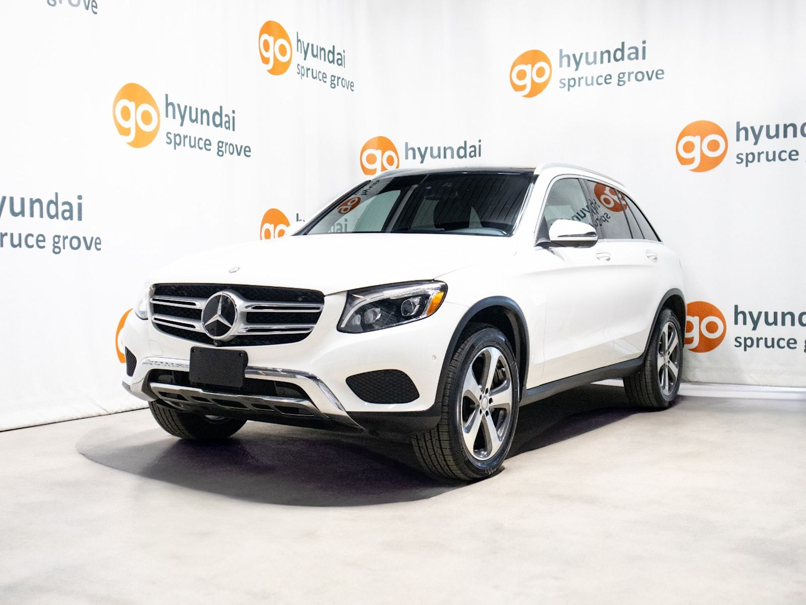 2017 Mercedes-Benz GLC 300 4MATIC SUV / Crossover All-Wheel Drive 9-Speed Automatic