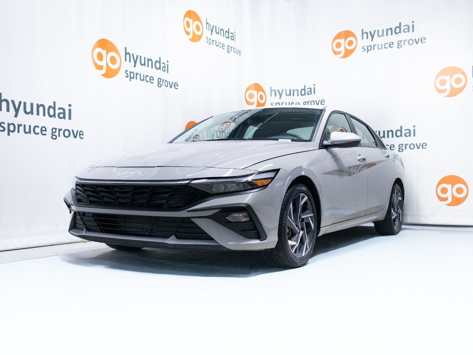 2025 Hyundai Elantra Preferred FWD