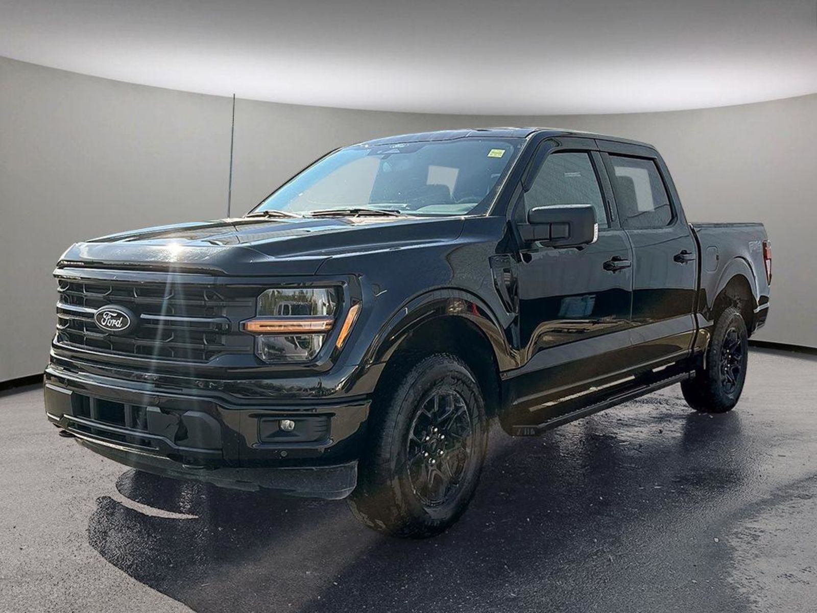 2024 Ford F-150 XLT SuperCrew 4WD