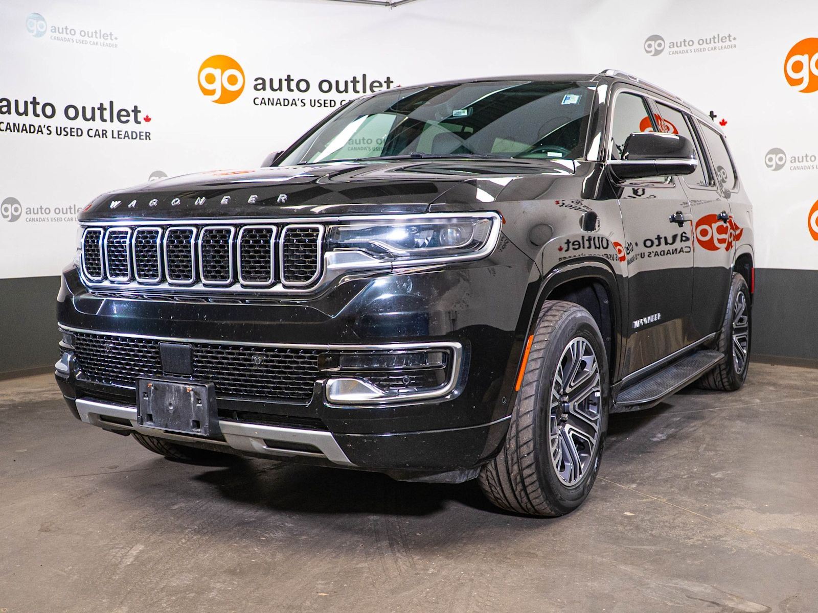 2023 Jeep Wagoneer SUV / Crossover Four-Wheel Drive 8-Speed Automatic